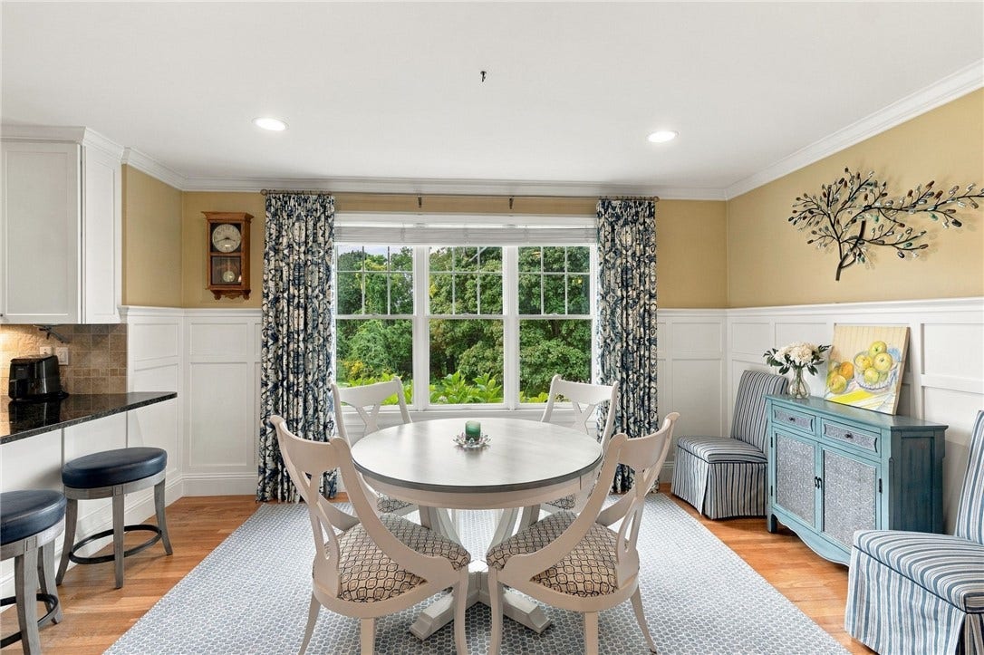 17 Pocasset Lane, Portsmouth, RI 02871 17 Pocasset Lane, Portsmouth, RI 02871