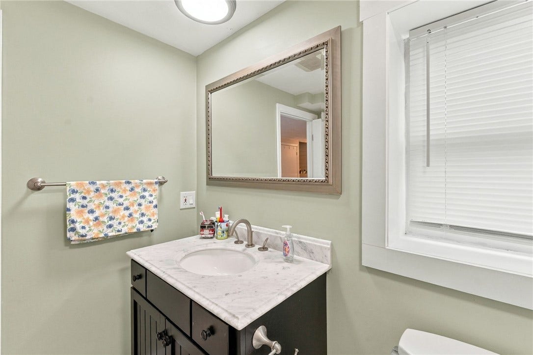 453 Greenville Avenue, Johnston, RI 02919 453 Greenville Avenue, Johnston, RI 02919