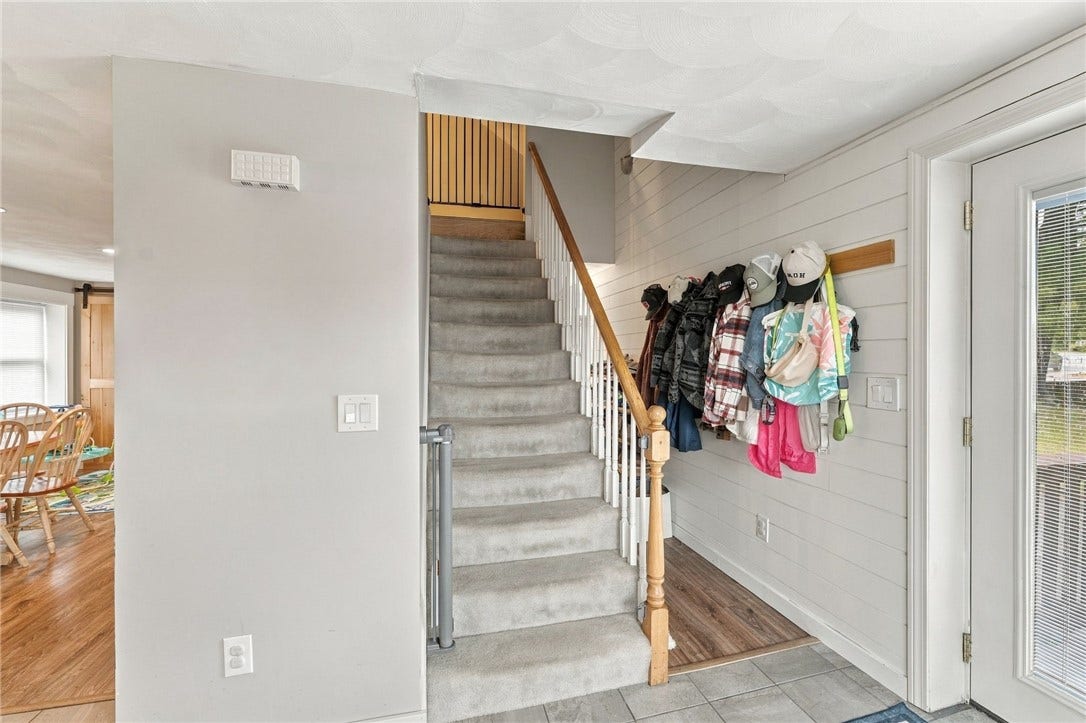 453 Greenville Avenue, Johnston, RI 02919 453 Greenville Avenue, Johnston, RI 02919