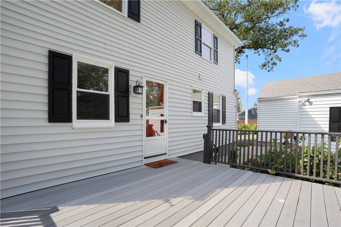 15 Kinne Street, West Warwick, RI 02893