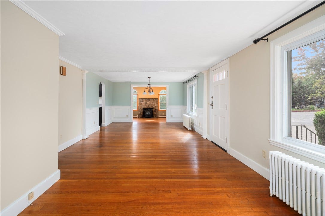 15 Kinne Street, West Warwick, RI 02893