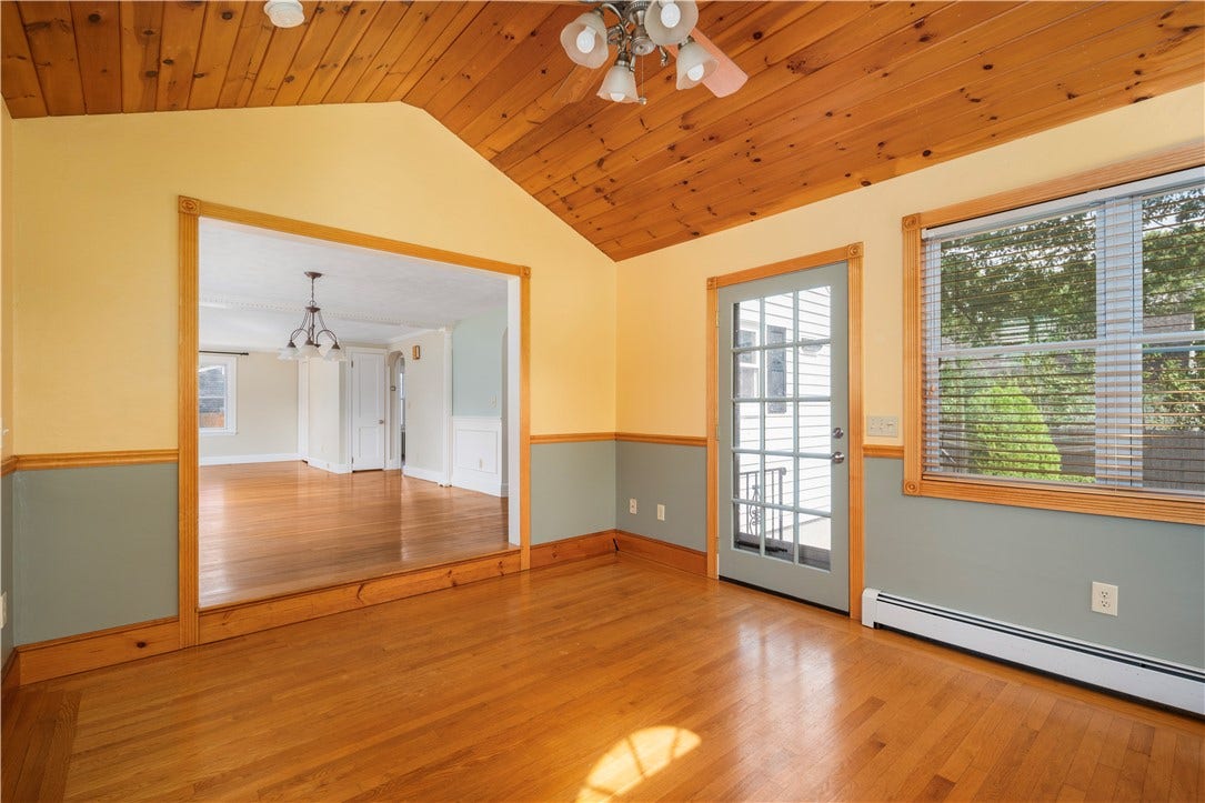 15 Kinne Street, West Warwick, RI 02893