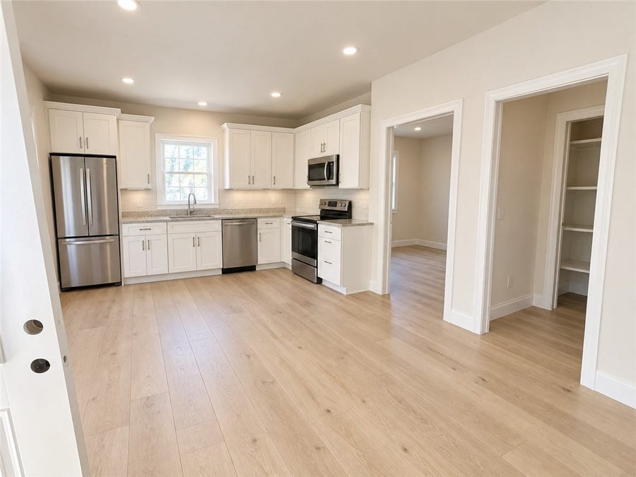 Property photo for 124 Wood Street, #G, Bristol, RI
