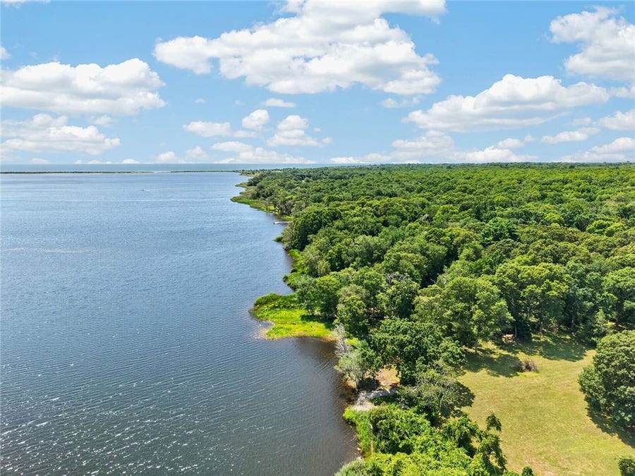 Property photo for 20 Haffenreffer Lane, Little Compton, RI