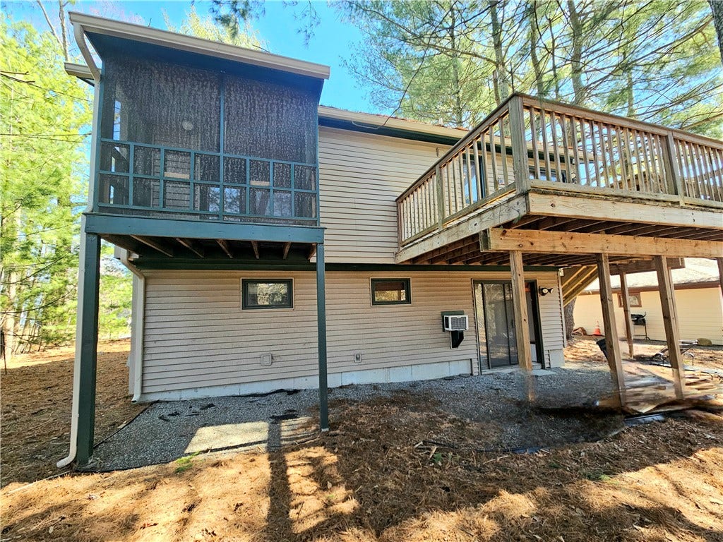 3 Lakeview Drive, Narragansett, RI 02882 3 Lakeview Drive, Narragansett, RI 02882