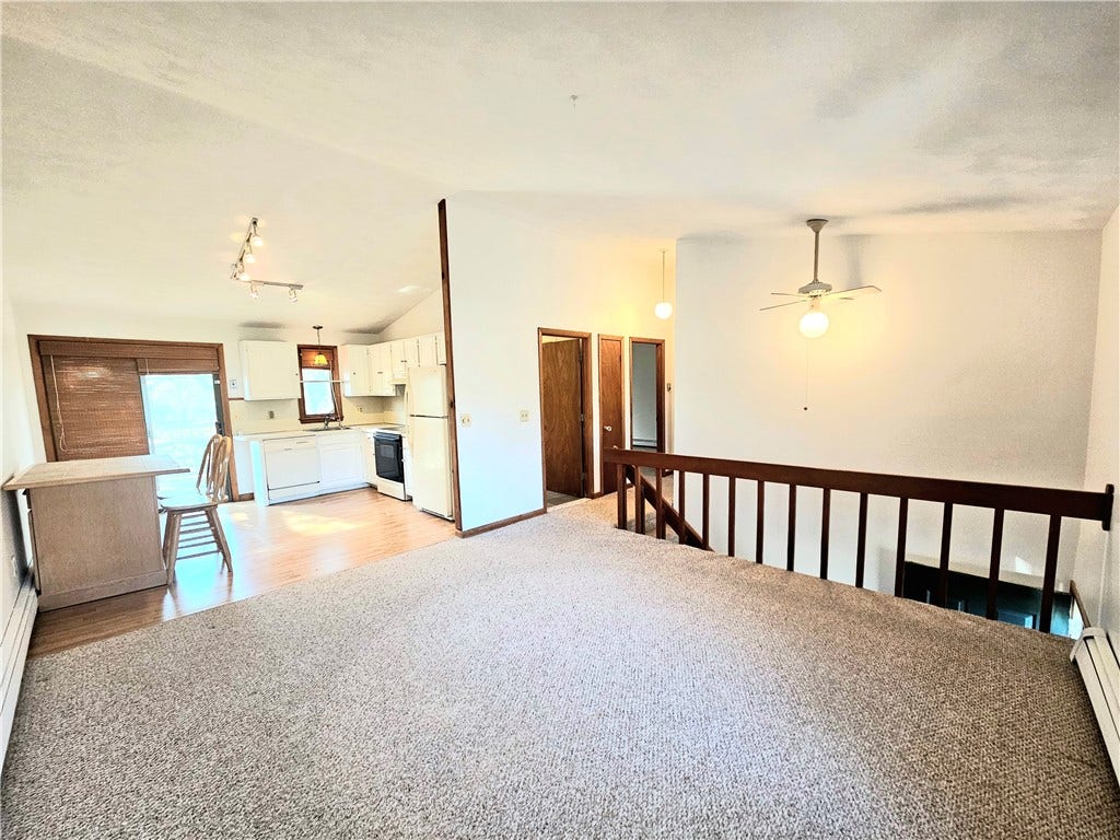 3 Lakeview Drive, Narragansett, RI 02882 3 Lakeview Drive, Narragansett, RI 02882