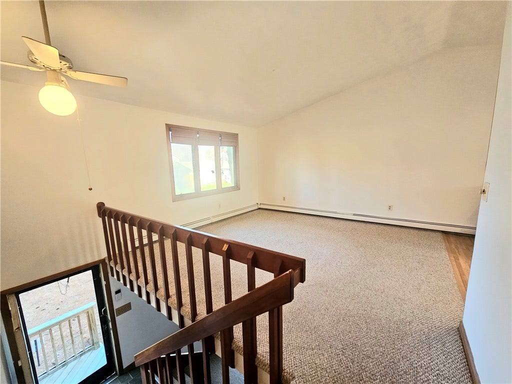 3 Lakeview Drive, Narragansett, RI 02882 3 Lakeview Drive, Narragansett, RI 02882