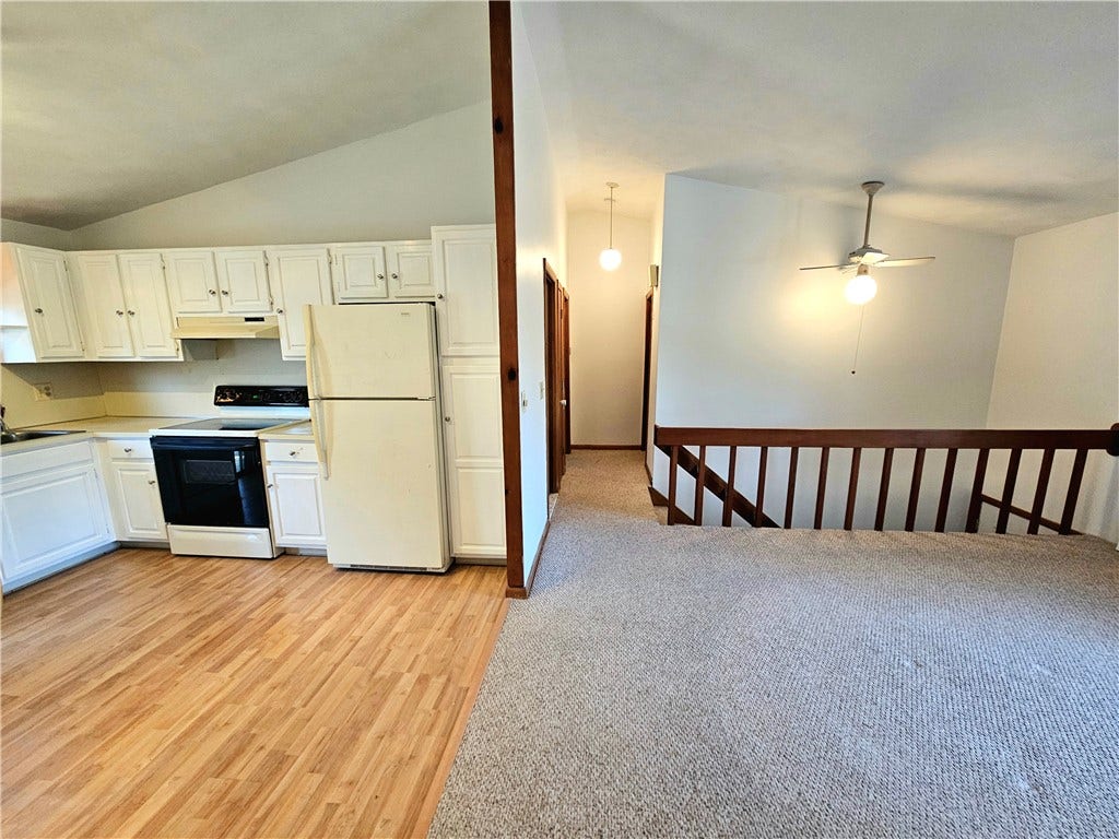 3 Lakeview Drive, Narragansett, RI 02882 3 Lakeview Drive, Narragansett, RI 02882