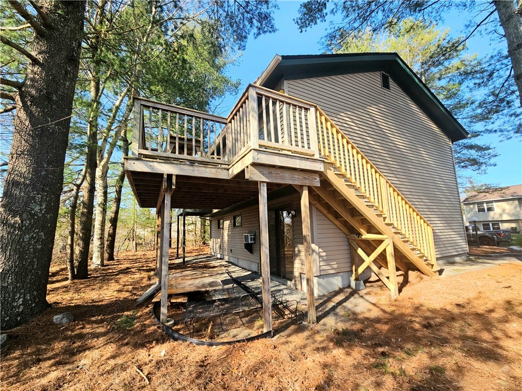 3 Lakeview Drive, Narragansett, RI 02882 3 Lakeview Drive, Narragansett, RI 02882