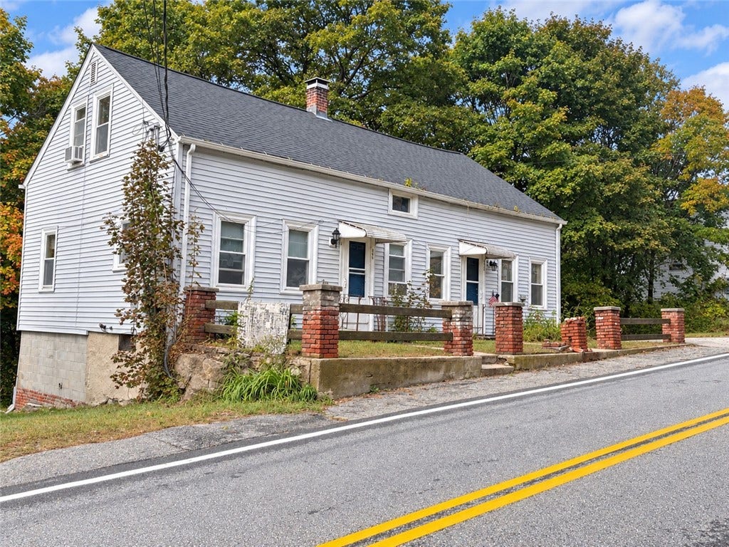 990 Douglas Pike, Burrillville, RI 02830 990 Douglas Pike, Burrillville, RI 02830