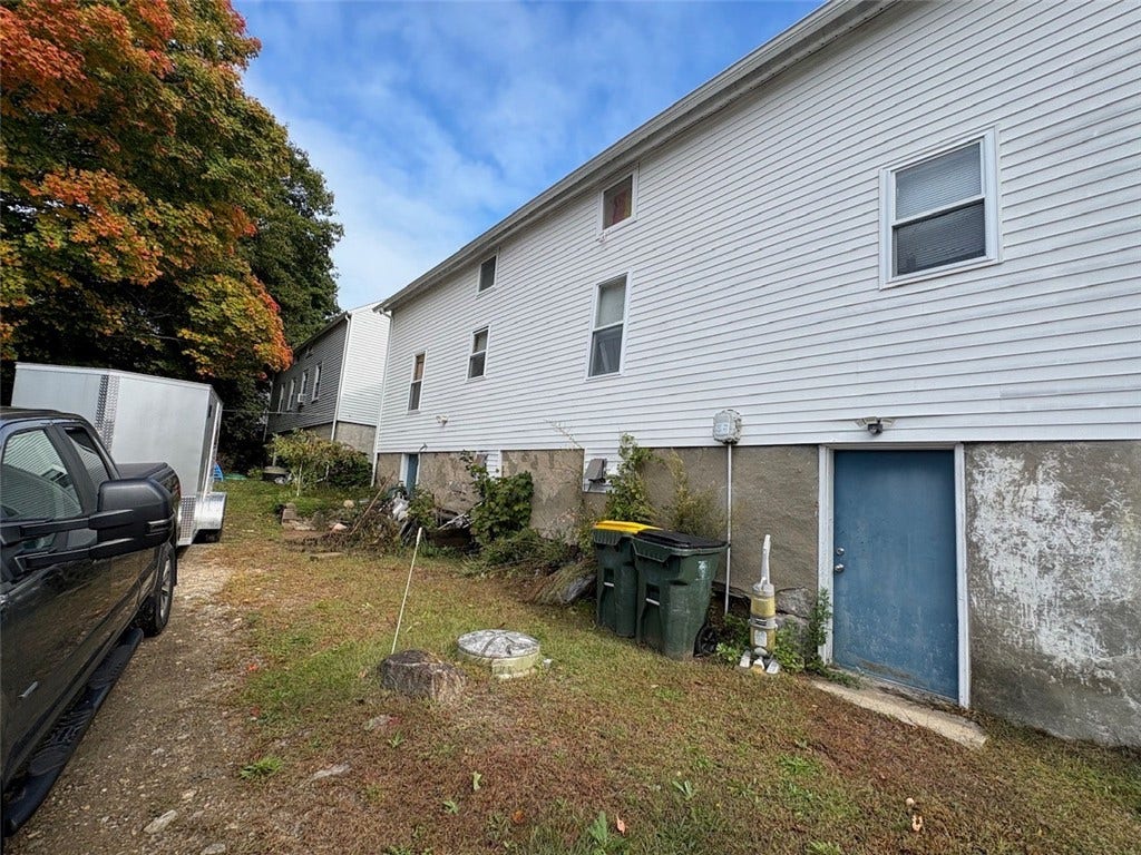 990 Douglas Pike, Burrillville, RI 02830 990 Douglas Pike, Burrillville, RI 02830