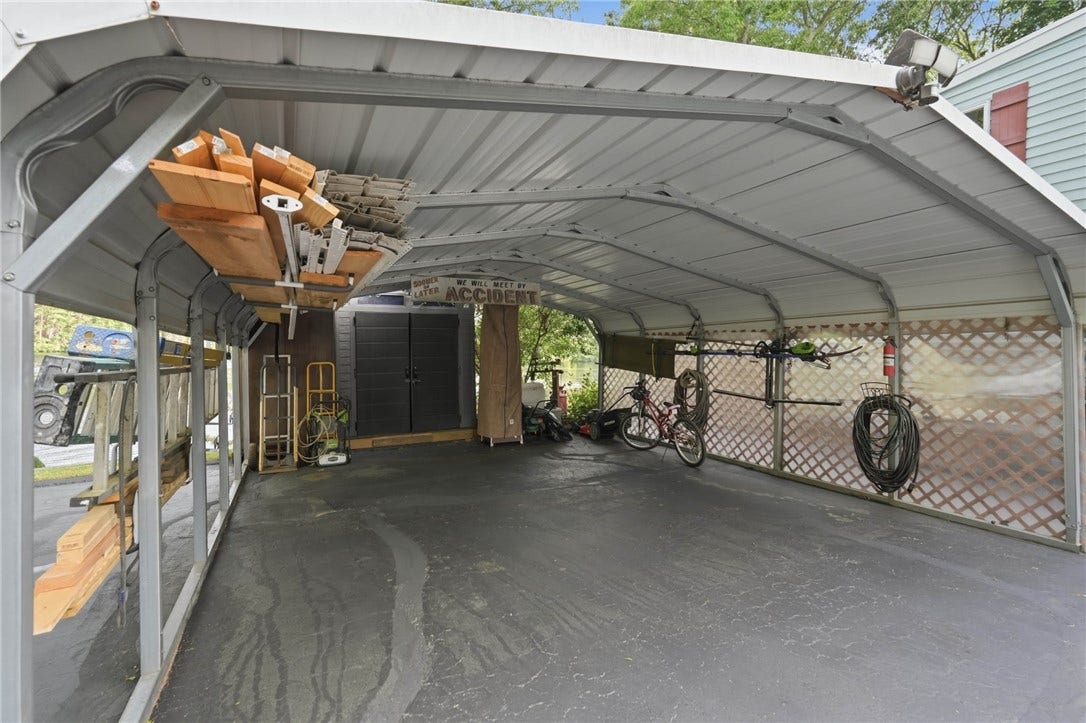 55 Slater Drive, Burrillville, RI 02830 55 Slater Drive, Burrillville, RI 02830