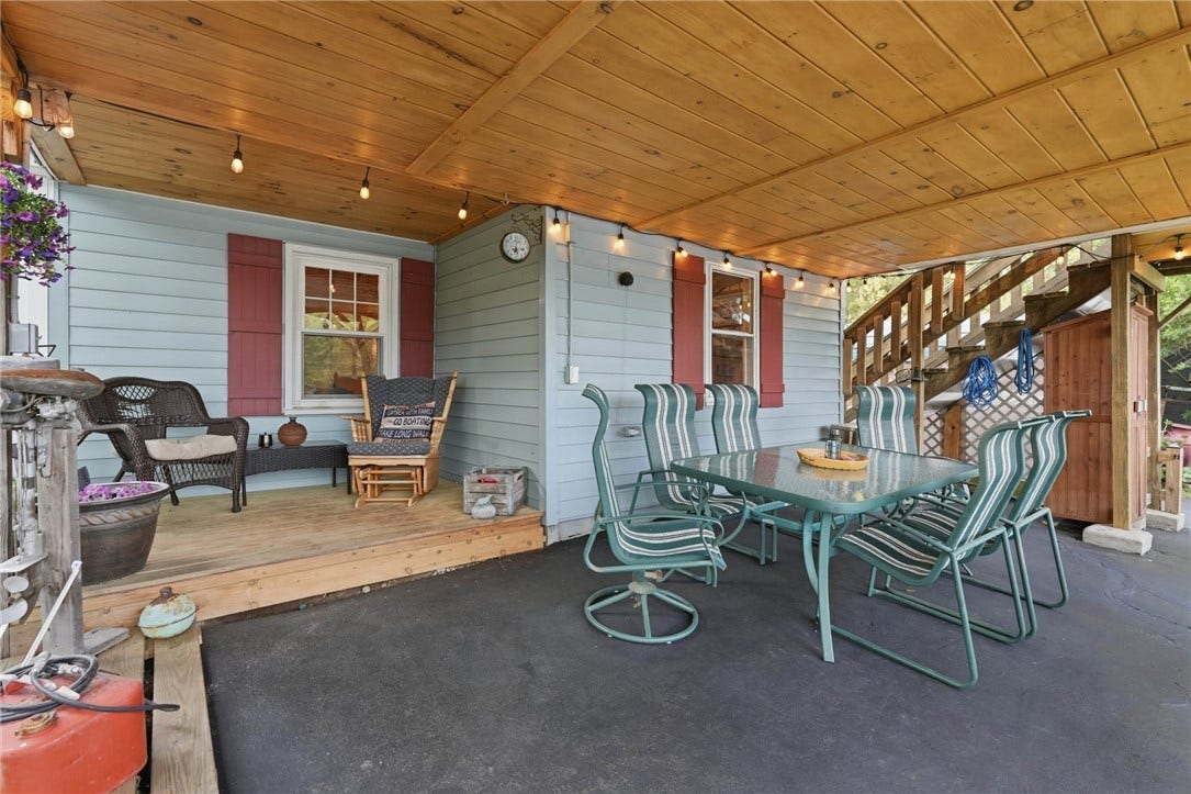 55 Slater Drive, Burrillville, RI 02830 55 Slater Drive, Burrillville, RI 02830