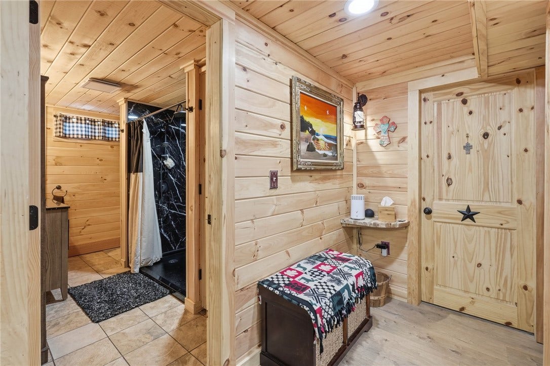 55 Slater Drive, Burrillville, RI 02830 55 Slater Drive, Burrillville, RI 02830