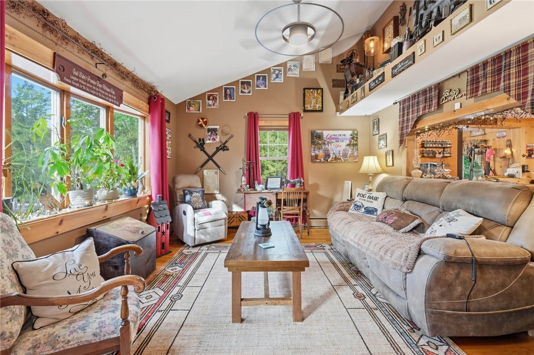 55 Slater Drive, Burrillville, RI 02830 55 Slater Drive, Burrillville, RI 02830
