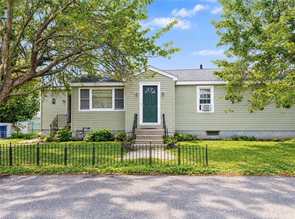 54 Homer Street, Newport, RI 02840 54 Homer Street, Newport, RI 02840