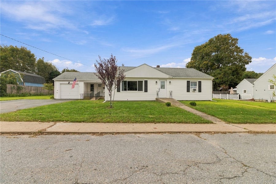 Property photo for 143 Macarthur Boulevard, Coventry, RI