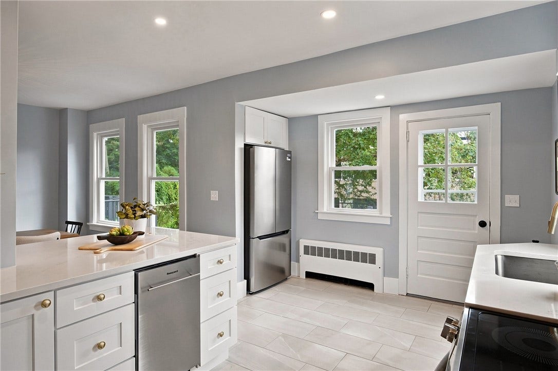19 Princeton Street, Newport, RI 02840 19 Princeton Street, Newport, RI 02840