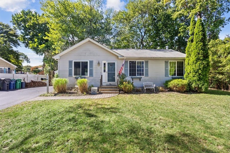 Property photo for 35 Kenwood Street, Warwick, RI
