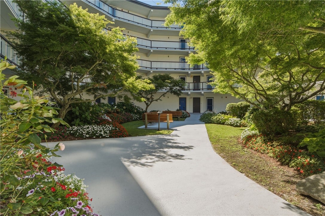 1314 Capella South, #1314, Newport, RI 02840 1314 Capella South, #1314, Newport, RI 02840
