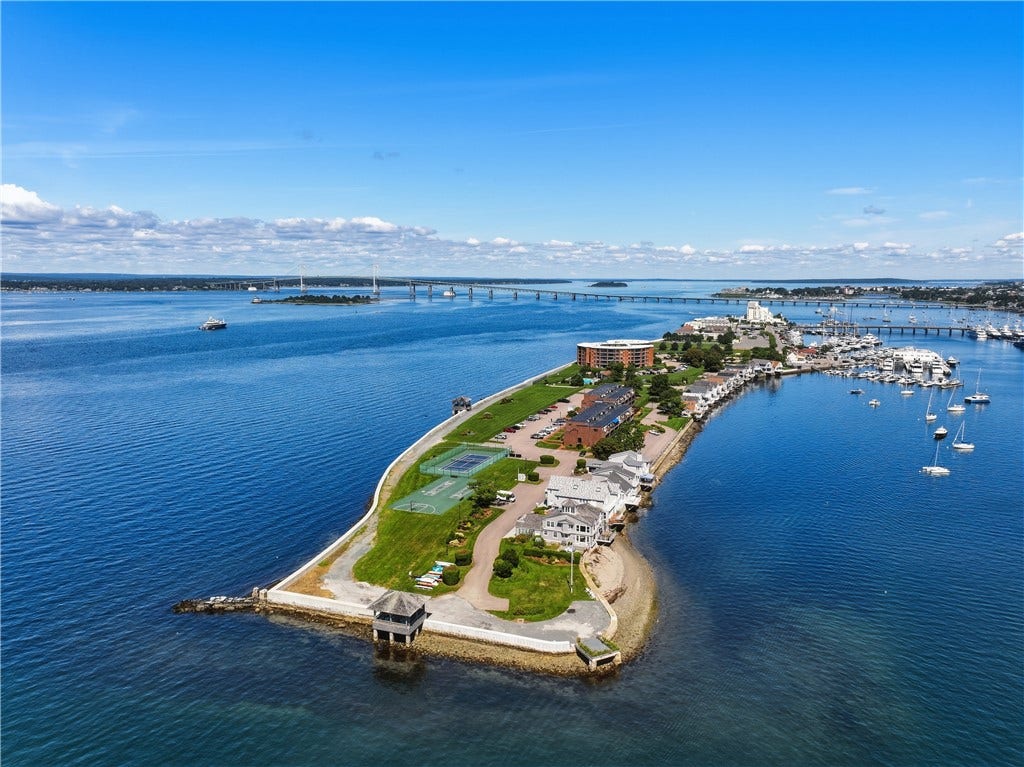1314 Capella South, #1314, Newport, RI 02840 1314 Capella South, #1314, Newport, RI 02840