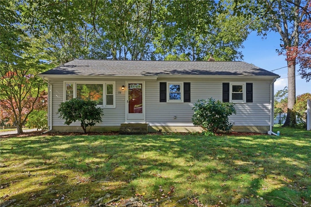 73 Pequot Trail, East Greenwich, RI 02818 Welcome Home!