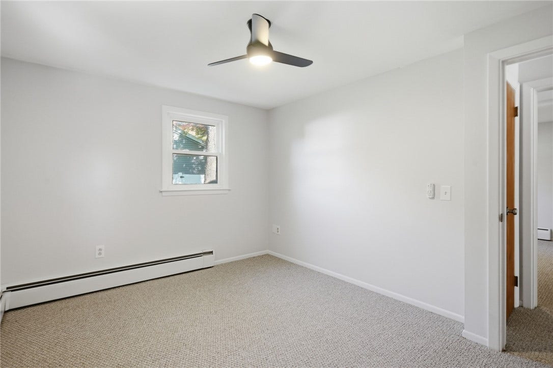 73 Pequot Trail, East Greenwich, RI 02818 73 Pequot Trail, East Greenwich, RI 02818