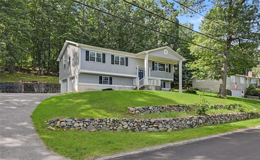 Property photo for 145 Grandview Avenue, Lincoln, RI
