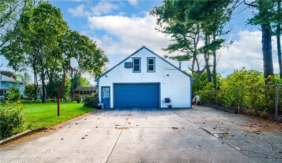 Property photo for Warwick, RI