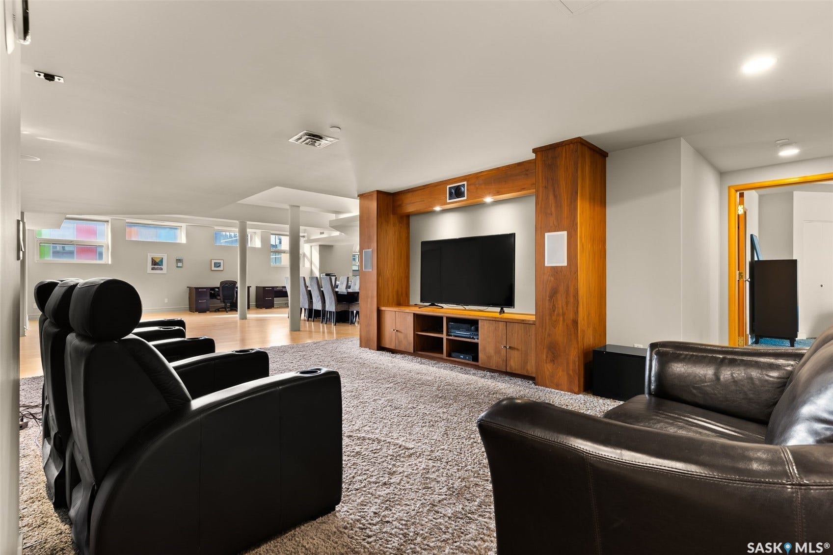 1821 Scarth Street, #300, Regina SK S4P 2G9