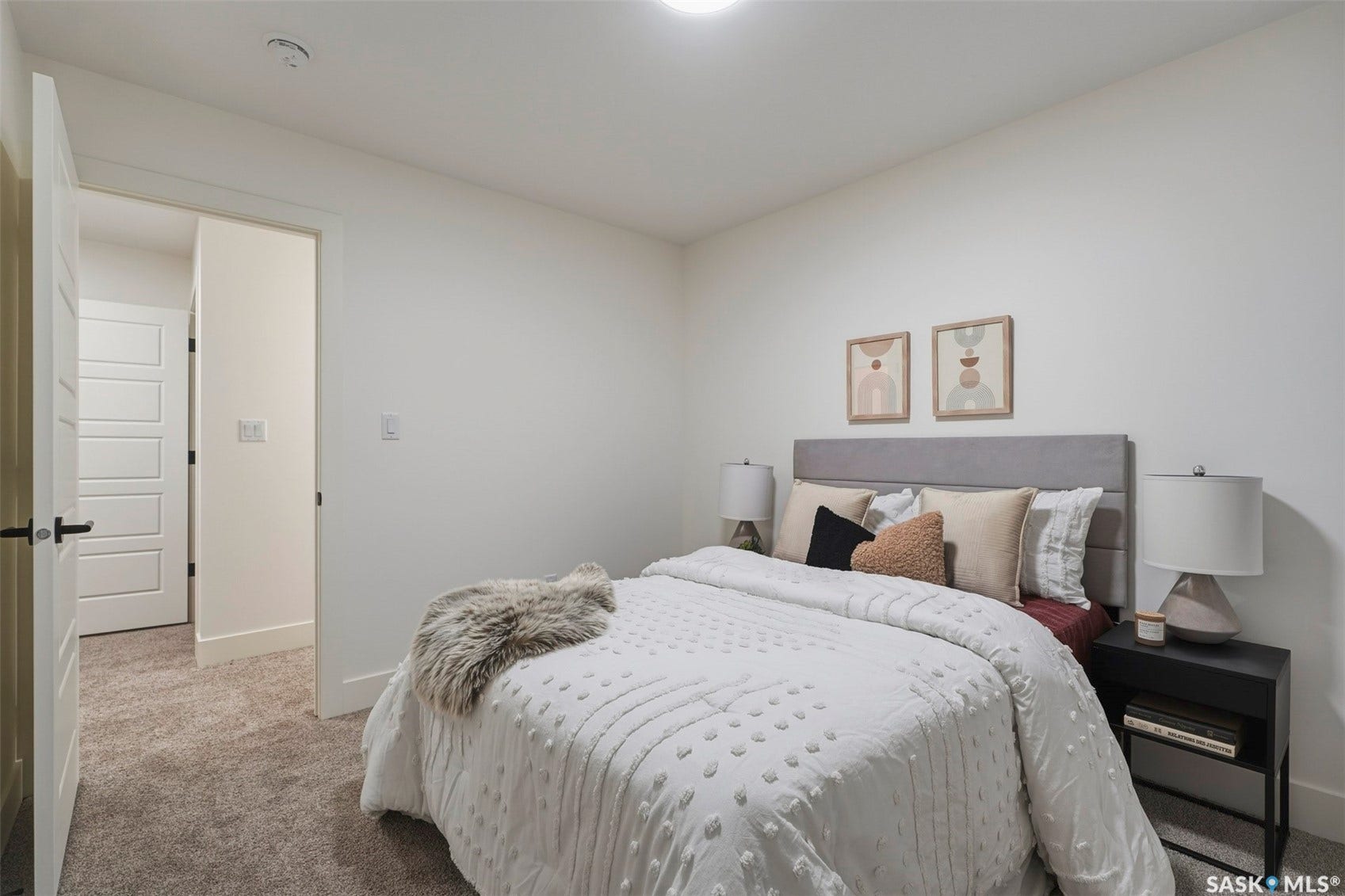 3220 11th Street W, #135, Saskatoon SK S7M 5M4