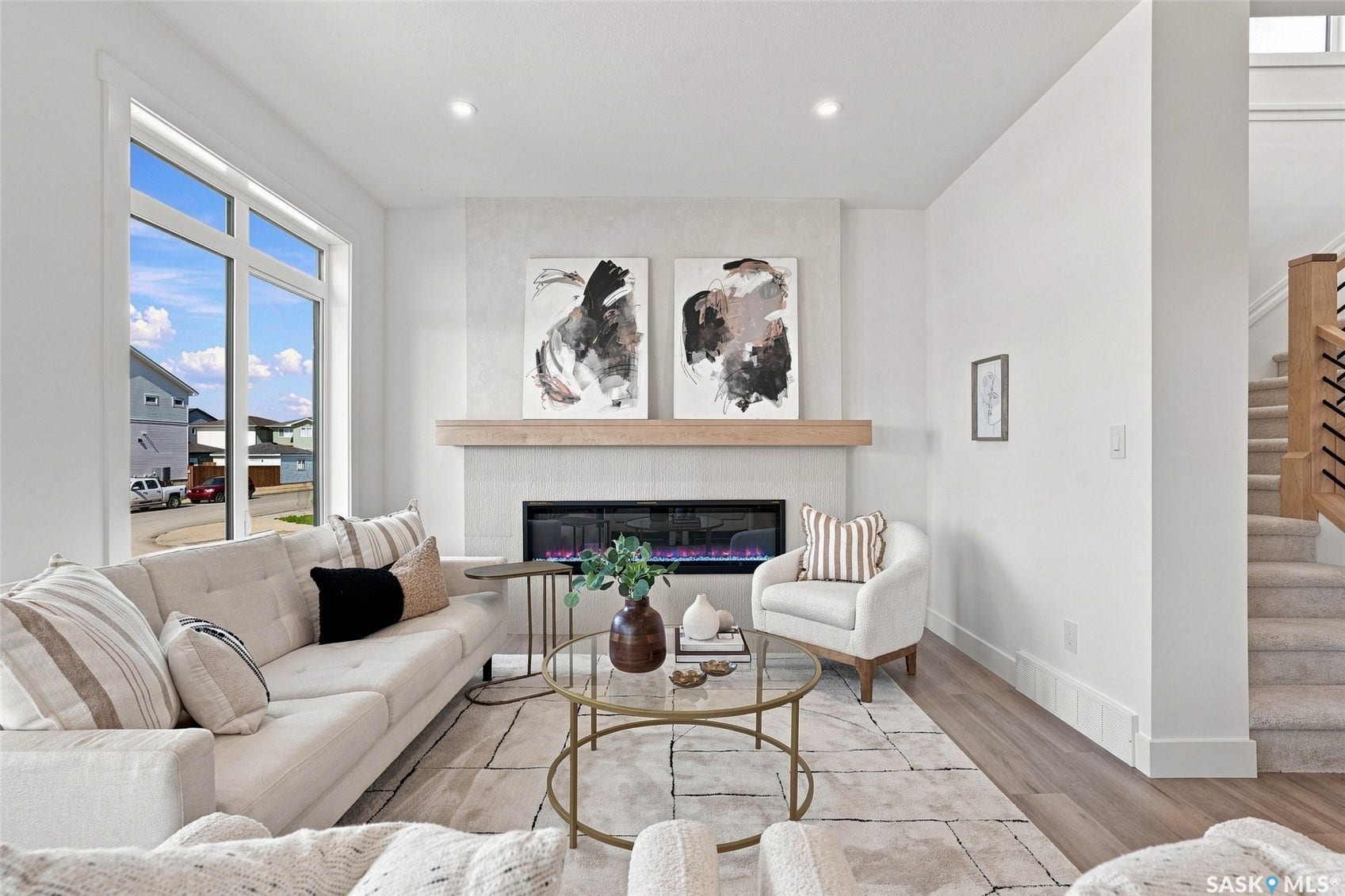102 Cockcroft Manor, Saskatoon SK S7V 1Y5