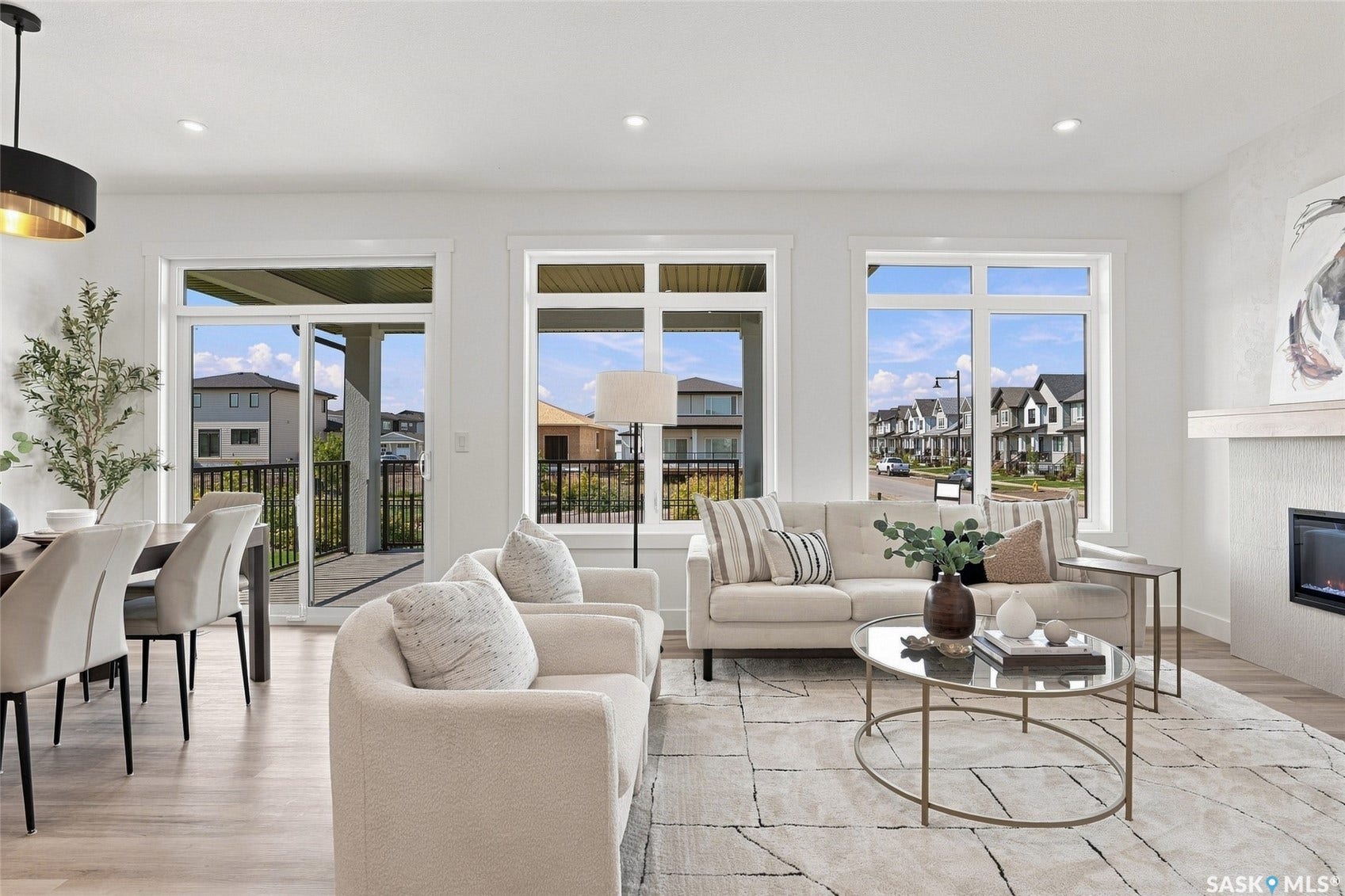 102 Cockcroft Manor, Saskatoon SK S7V 1Y5
