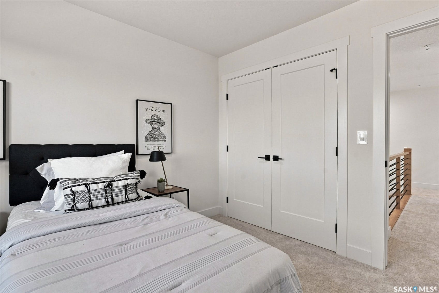 102 Cockcroft Manor, Saskatoon SK S7V 1Y5