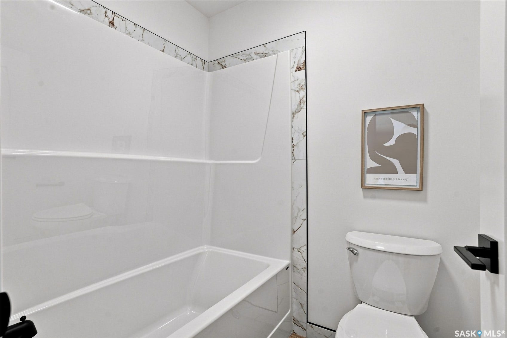 102 Cockcroft Manor, Saskatoon SK S7V 1Y5