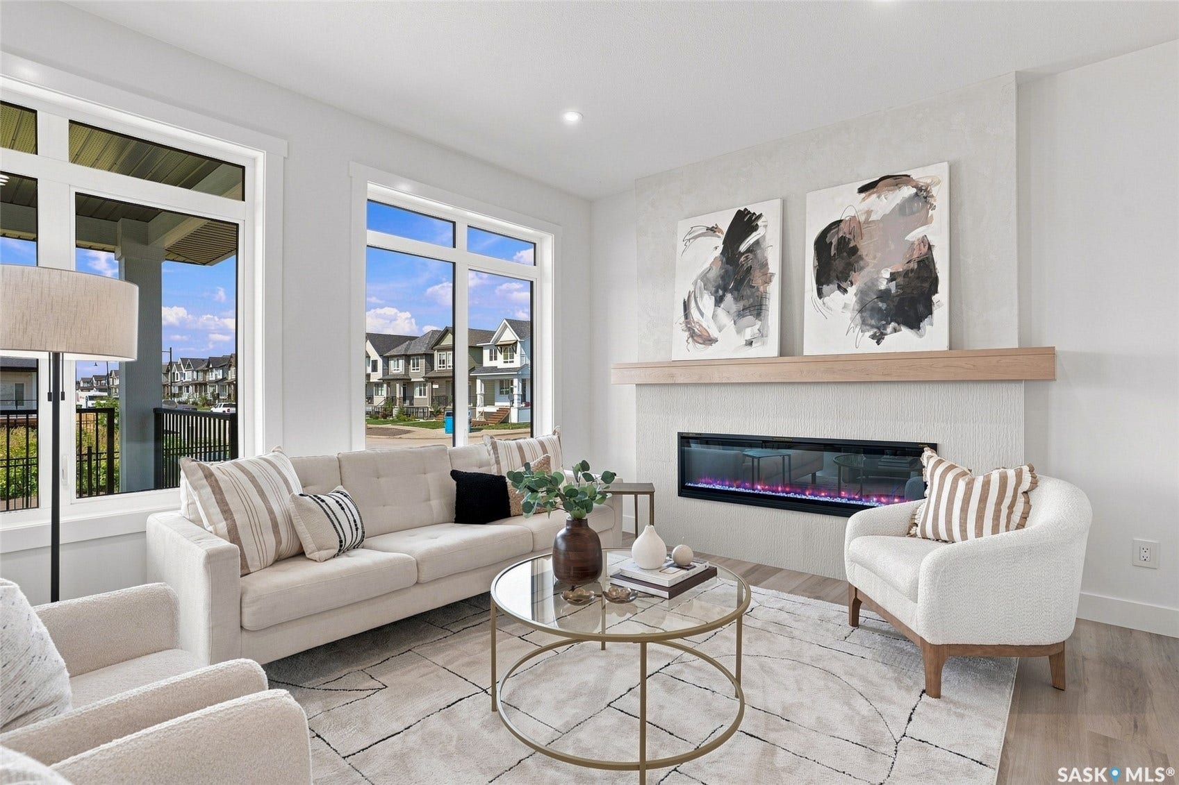 102 Cockcroft Manor, Saskatoon SK S7V 1Y5