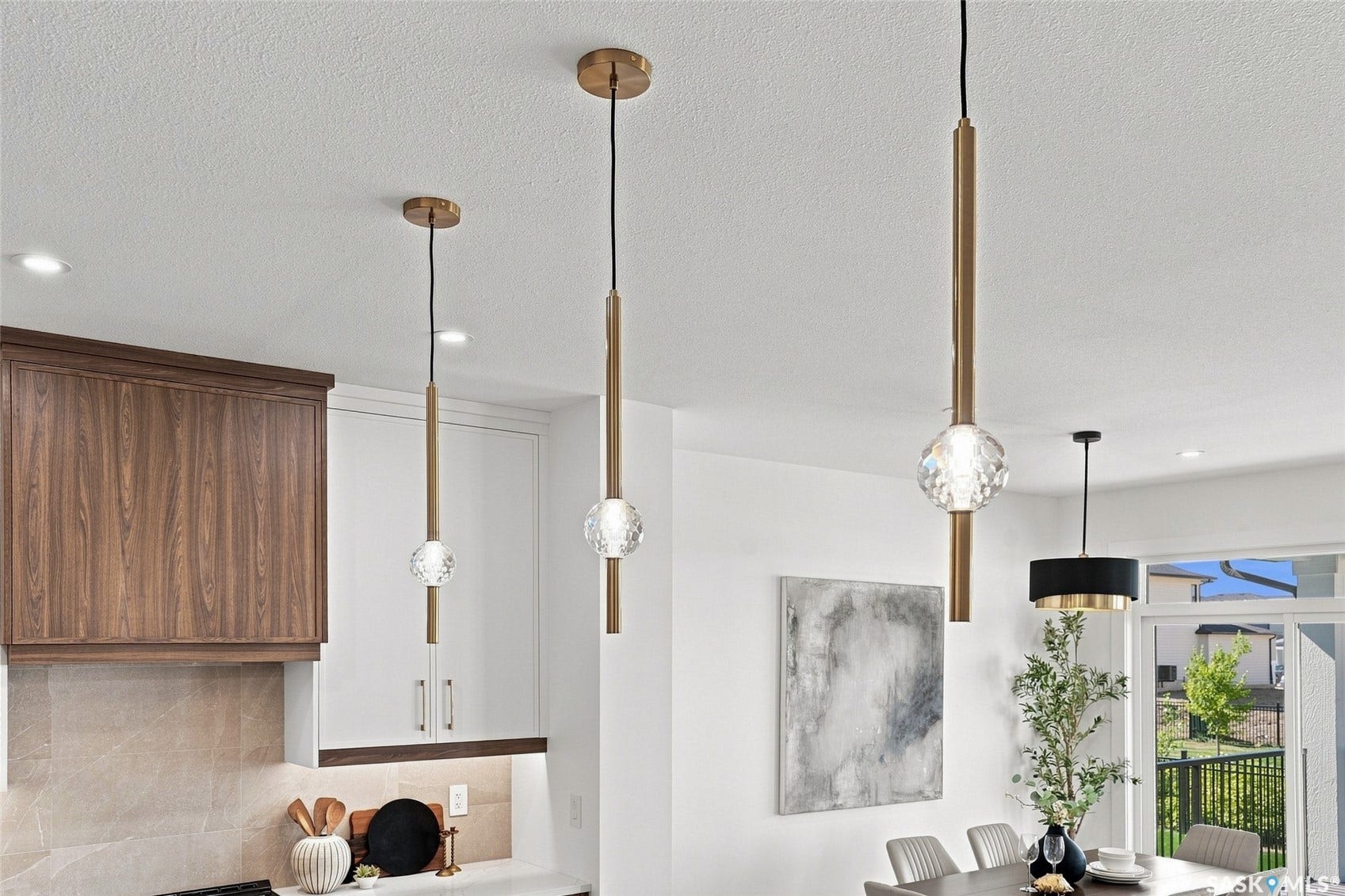 102 Cockcroft Manor, Saskatoon SK S7V 1Y5