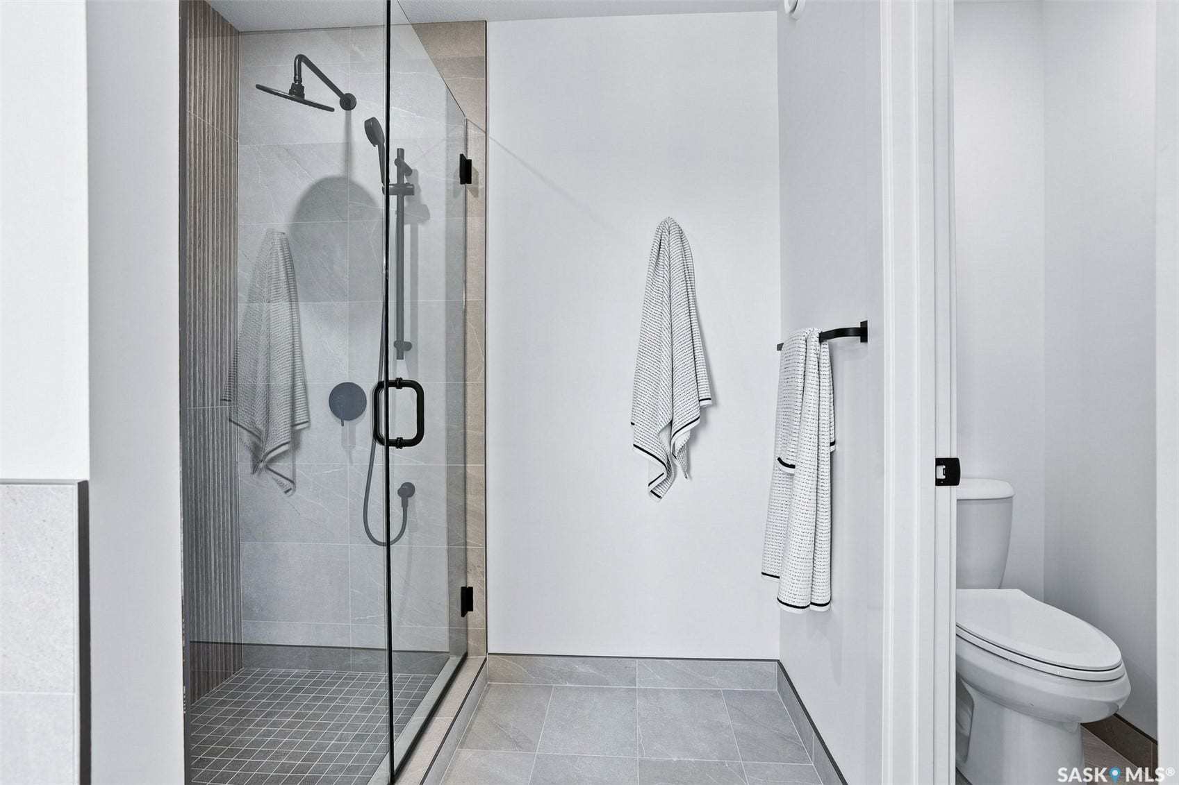 106 Cockcroft Manor, Saskatoon SK S7V 1Y5