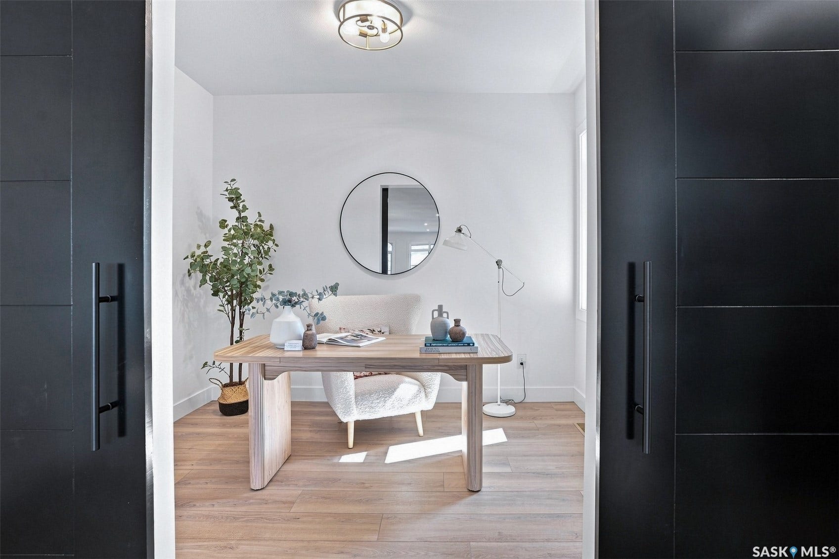 106 Cockcroft Manor, Saskatoon SK S7V 1Y5