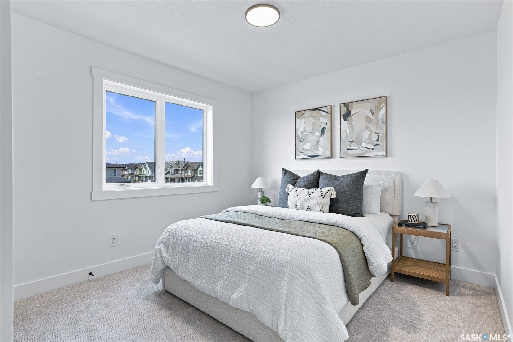 106 Cockcroft Manor, Saskatoon SK S7V 1Y5