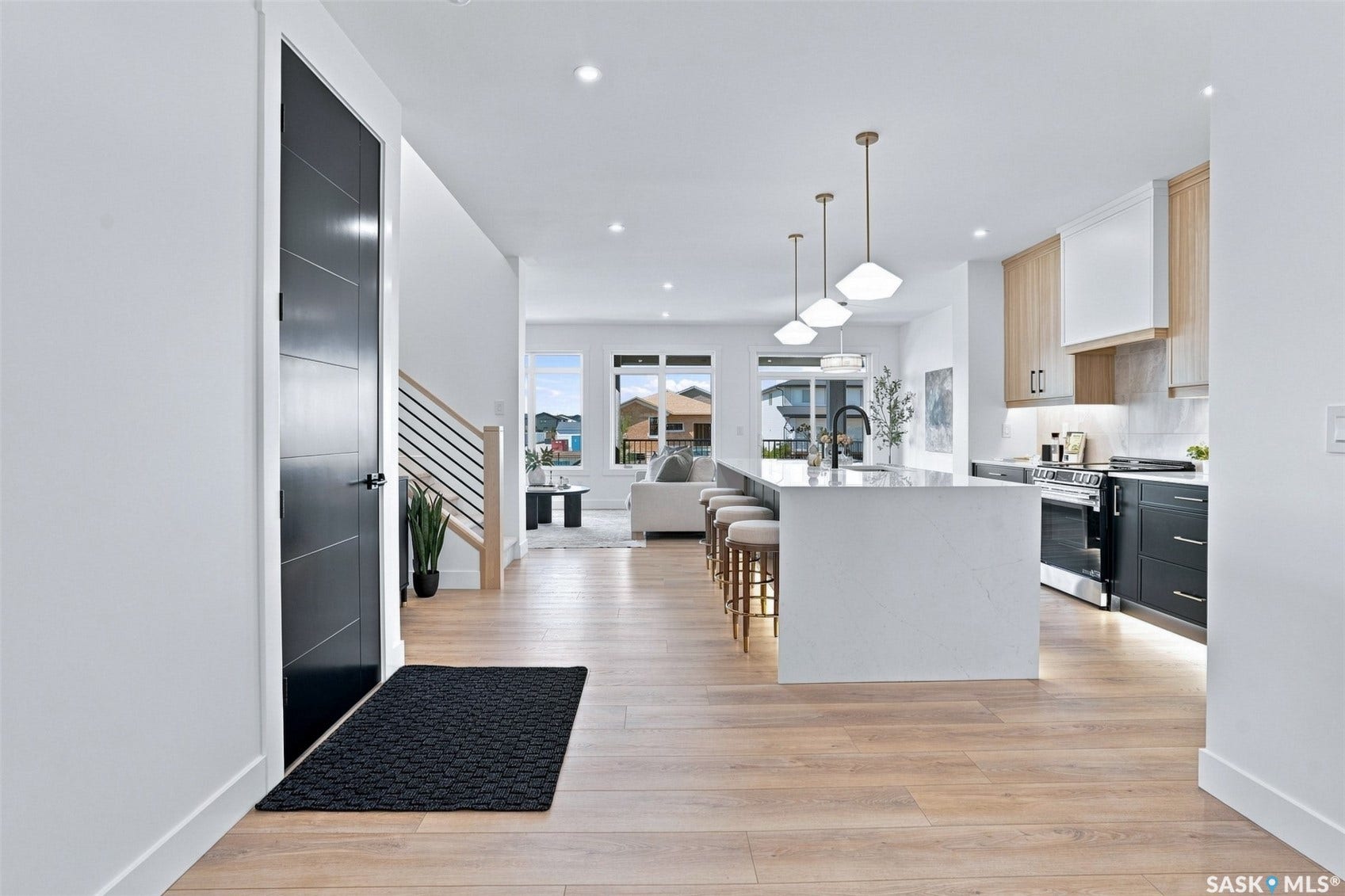 106 Cockcroft Manor, Saskatoon SK S7V 1Y5