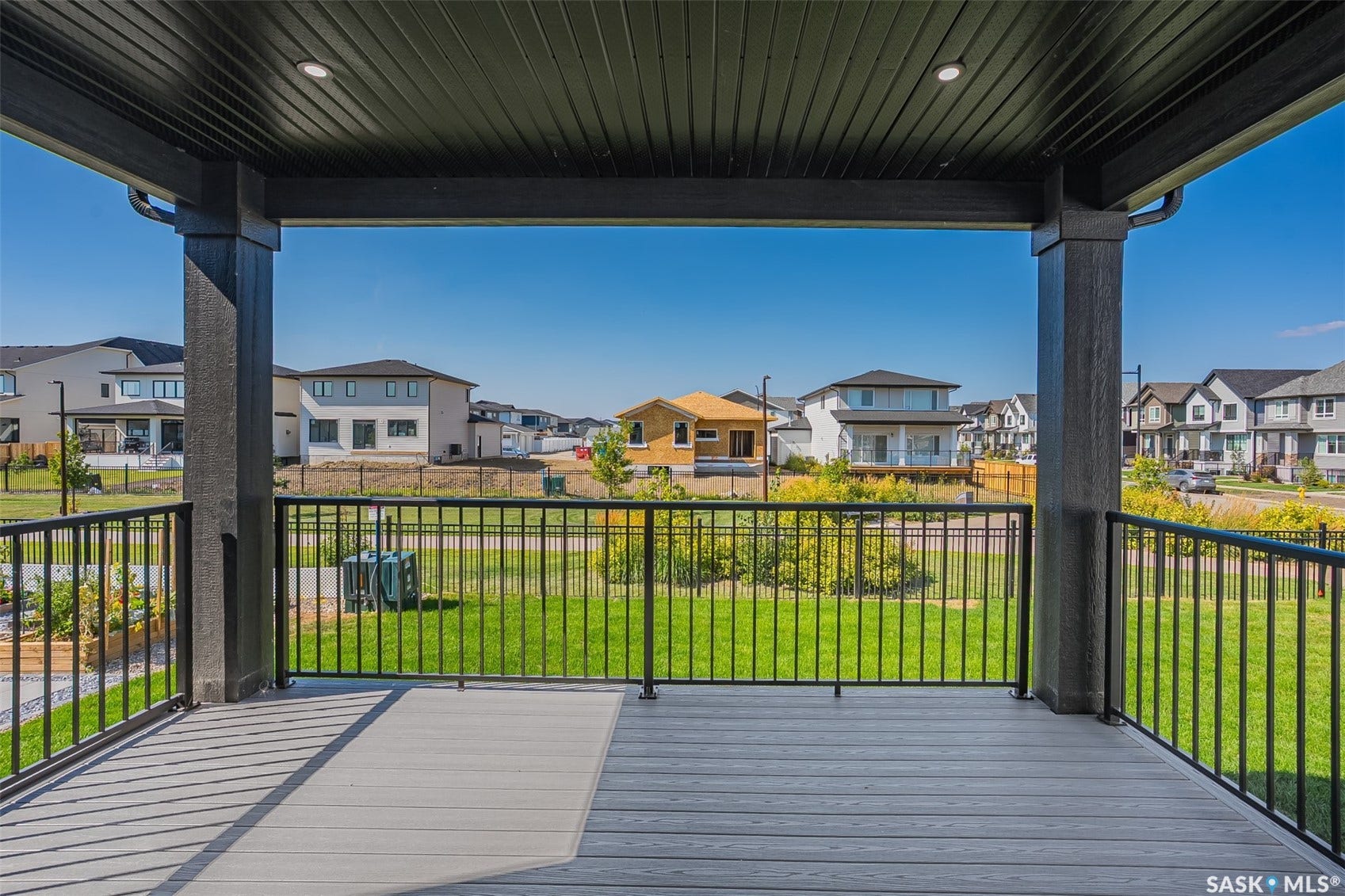 106 Cockcroft Manor, Saskatoon SK S7V 1Y5