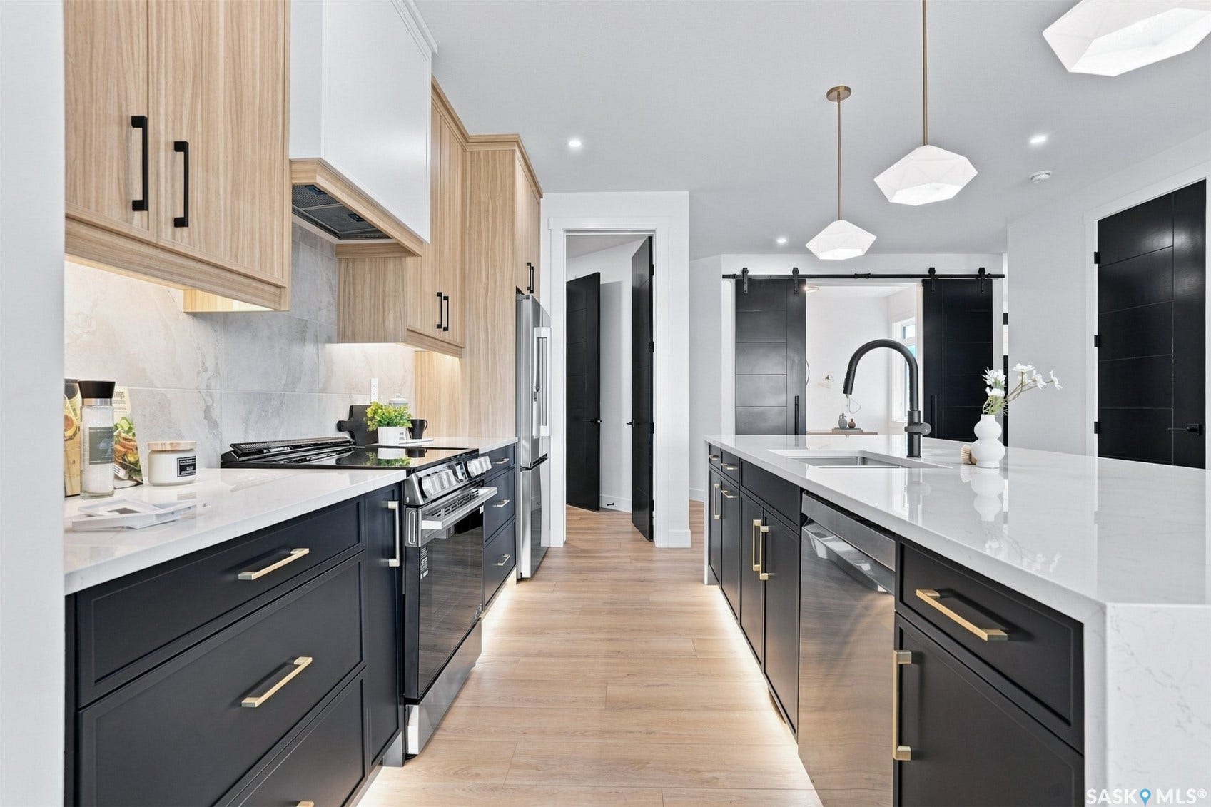 106 Cockcroft Manor, Saskatoon SK S7V 1Y5
