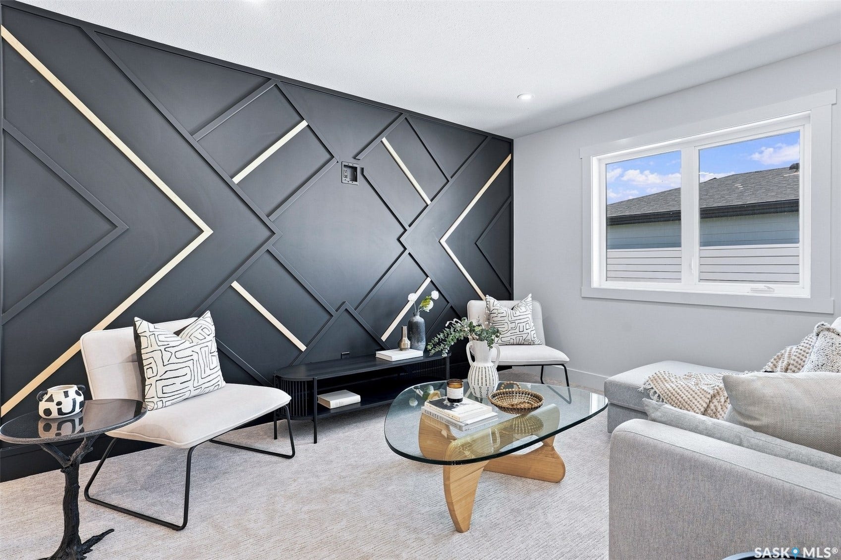 106 Cockcroft Manor, Saskatoon SK S7V 1Y5