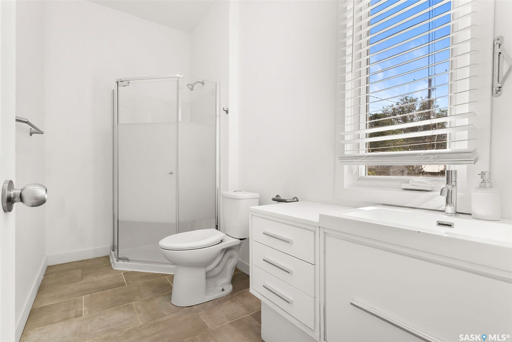2358 Montreal Street, Regina SK S4P 1L8