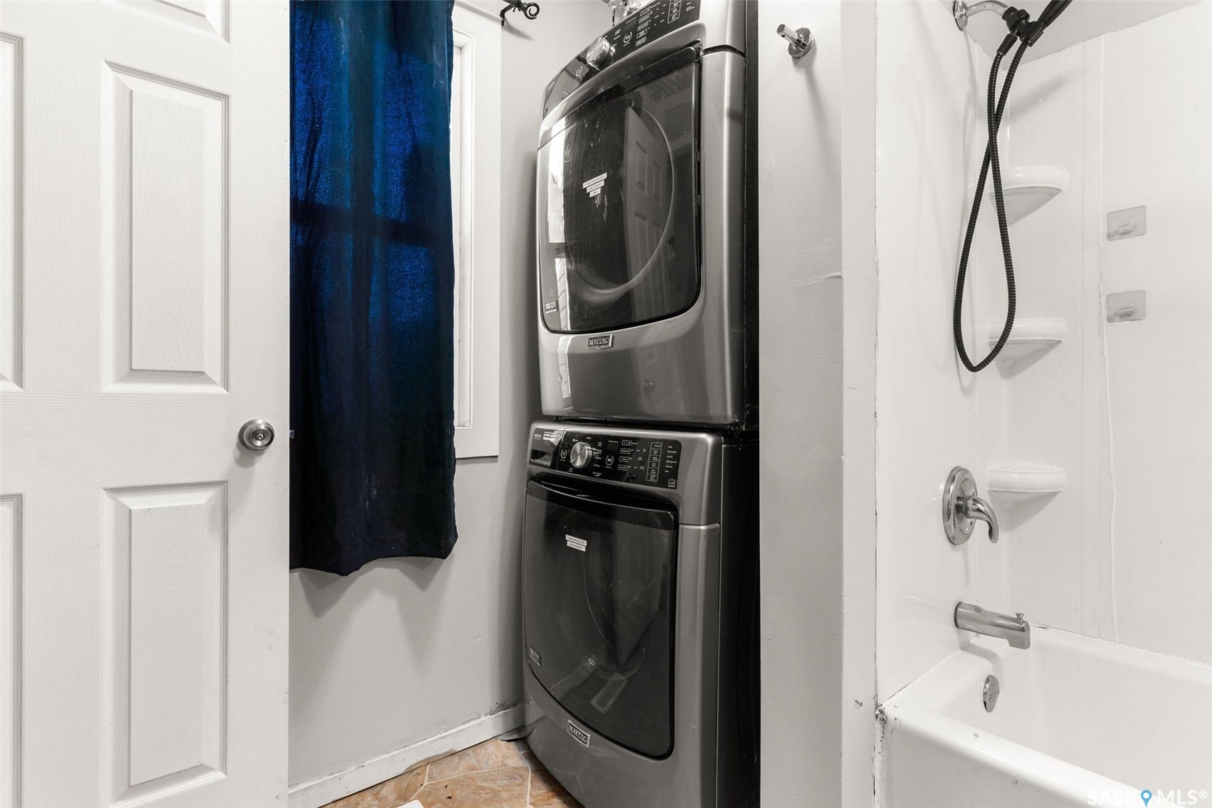 1247 King Street, Regina SK S4T 4G1