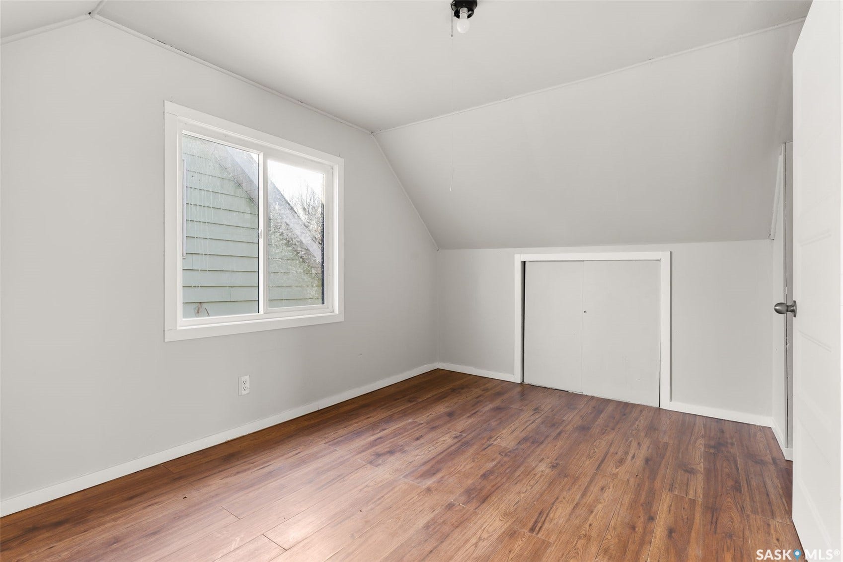 1247 King Street, Regina SK S4T 4G1