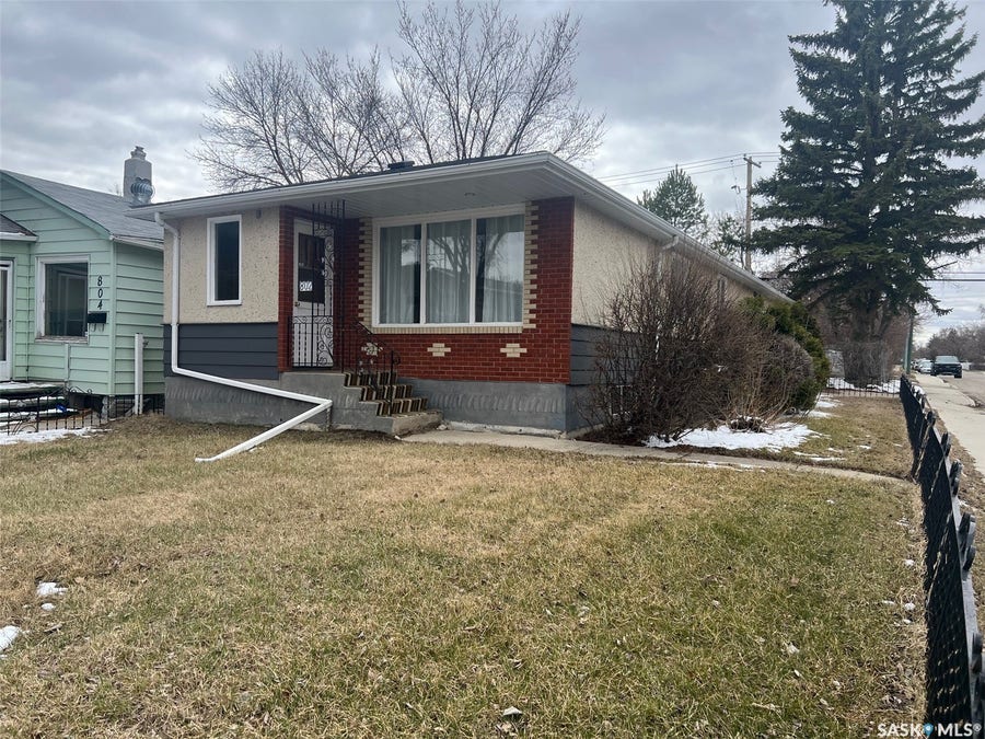 Property photo for 802 PRINCESS Street, Regina SK
