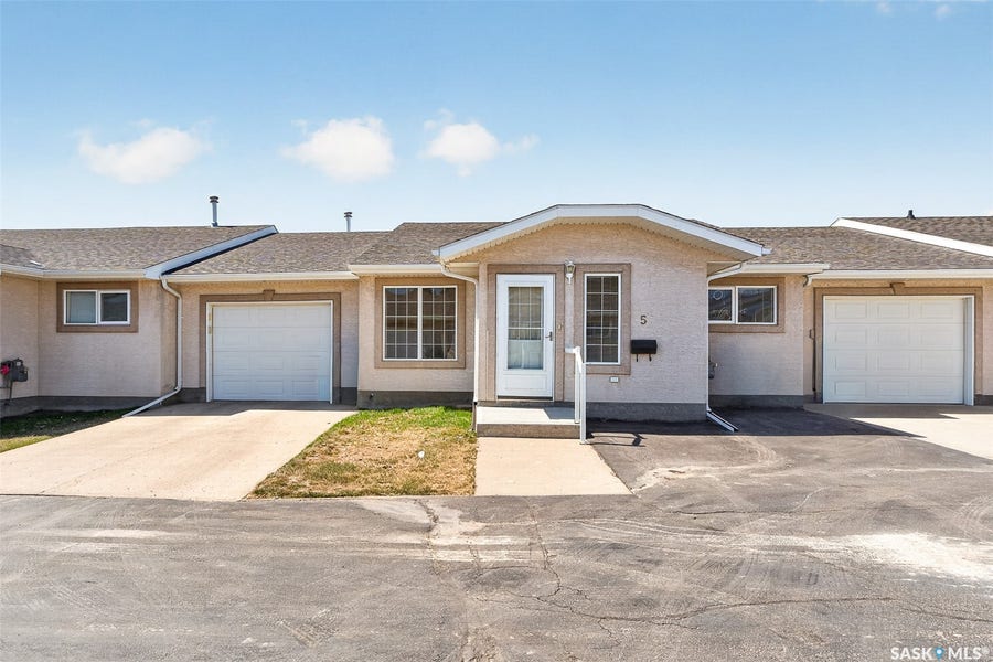 Property photo for 212 Mulberry Lane, #5, Moose Jaw SK