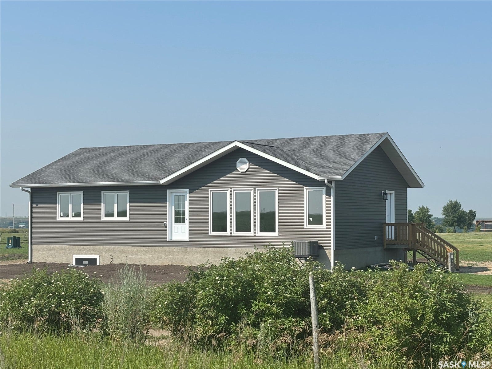 10 Jesse Bay, Mckillop Rm No SK S0G 4V0 10 Jesse Bay, Mckillop Rm No SK S0G 4V0